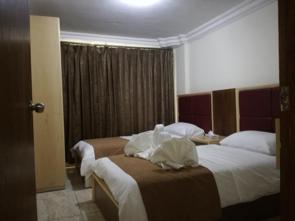 The Yacht Hotel Акаба Экстерьер фото